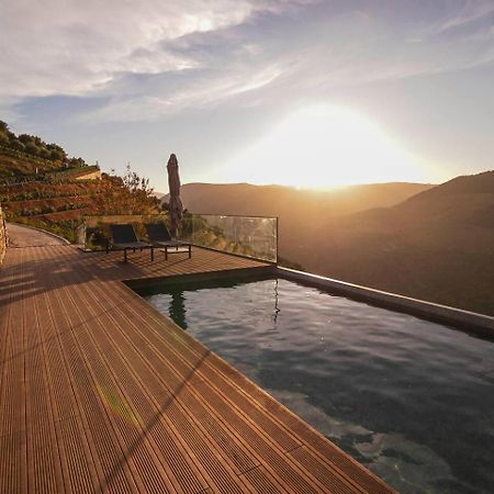 Quinta Vale De Lobos Bed & Breakfast Folgosa  Exterior photo