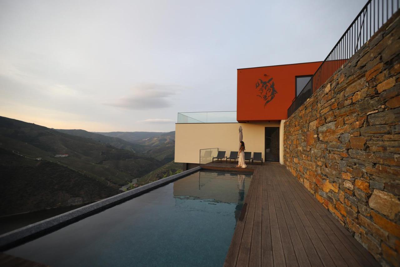 Quinta Vale De Lobos Bed & Breakfast Folgosa  Exterior photo