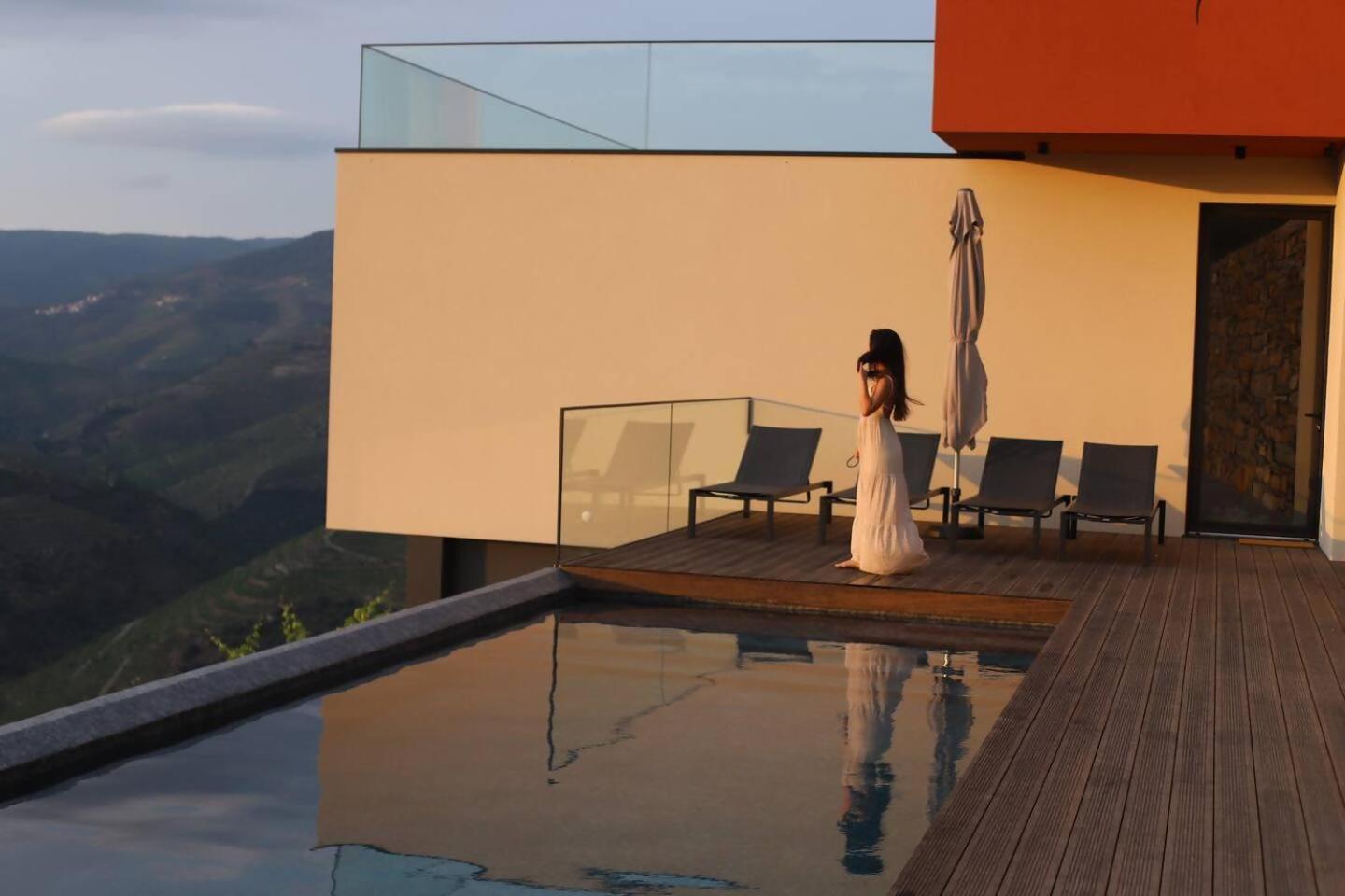 Quinta Vale De Lobos Bed & Breakfast Folgosa  Exterior photo